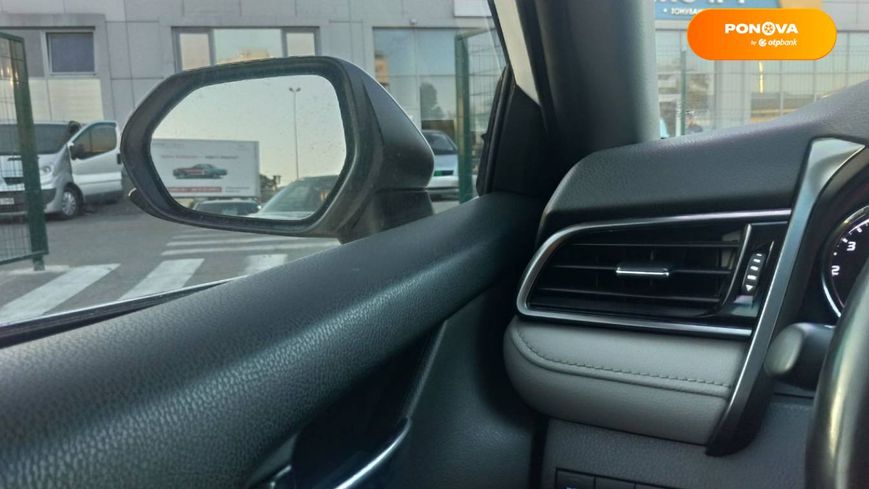 Toyota Camry, 2019, Бензин, 2.49 л., 87 тис. км, Седан, Білий, Київ 41710 фото