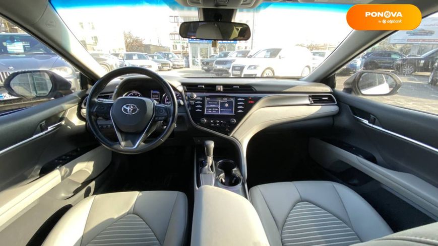 Toyota Camry, 2019, Бензин, 2.49 л., 87 тис. км, Седан, Білий, Київ 41710 фото