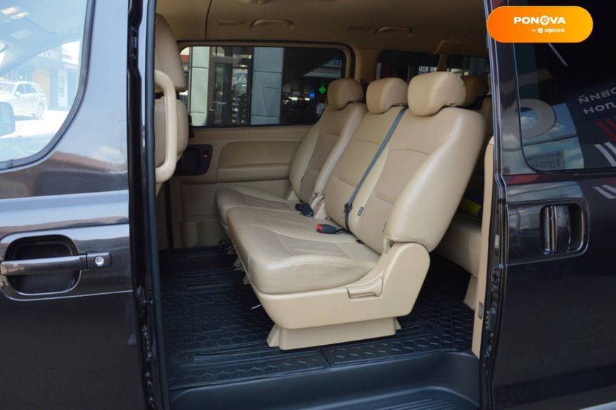 Hyundai H-1, 2017, Дизель, 2.3 л., 143 тис. км, Мінівен, Коричневий, Львів 97596 фото