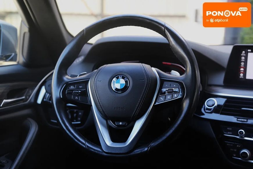 BMW 5 Series, 2019 р., Бензин, 108 тис. км, Седан, Сірий, Київ AT-10416739 фото