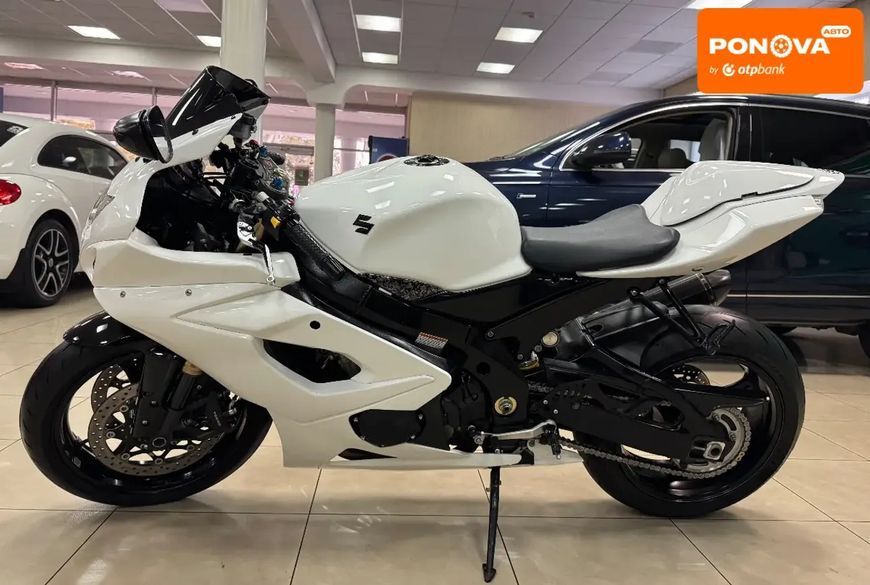 Suzuki GSX-R 1000, 2006 г., Бензин, 24 тыс. км, Спортбайк, Белый, Кропивницкий (Кировоград) AT-10403696 фото