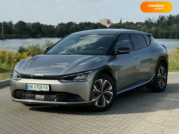 Kia EV6, 2021, Електро, 59 тис. км, Позашляховик / Кросовер, Сірий, Рівне Cars-Pr-189894 фото