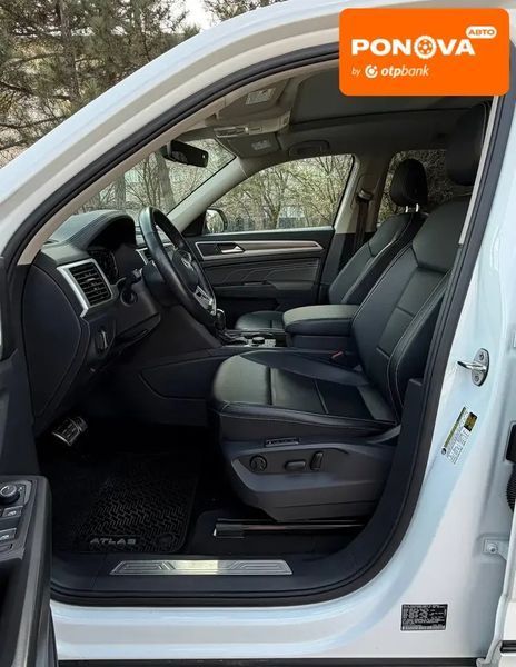 Volkswagen Atlas, 2022 г., Бензин, 105 тыс. км, Внедорожник / Кроссовер, Белый, Днепр (Днепропетровск) AT-10412057 фото