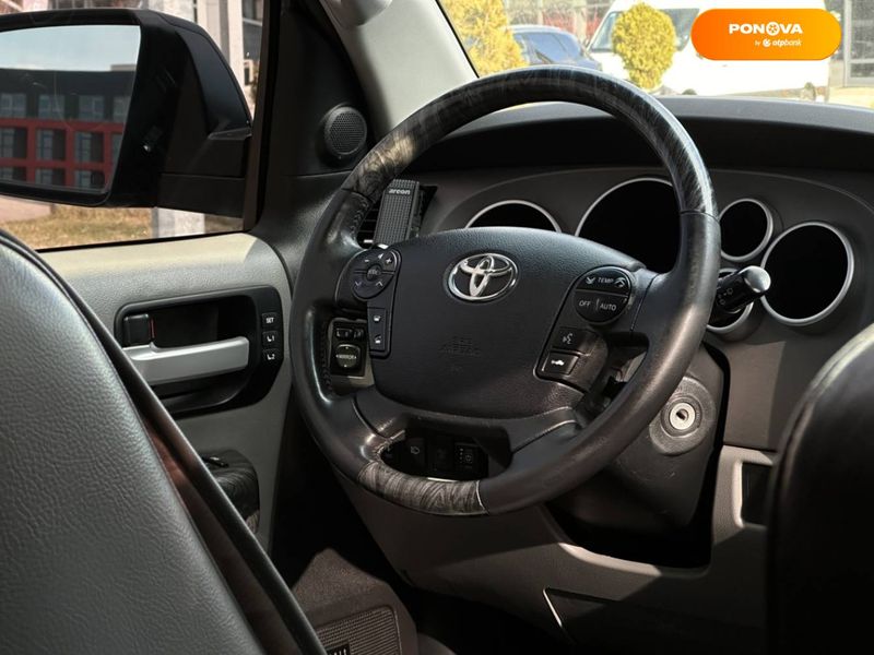 Toyota Sequoia, 2010, Газ пропан-бутан / Бензин, 5.66 л., 243 тис. км, Позашляховик / Кросовер, Чорний, Львів 31860 фото