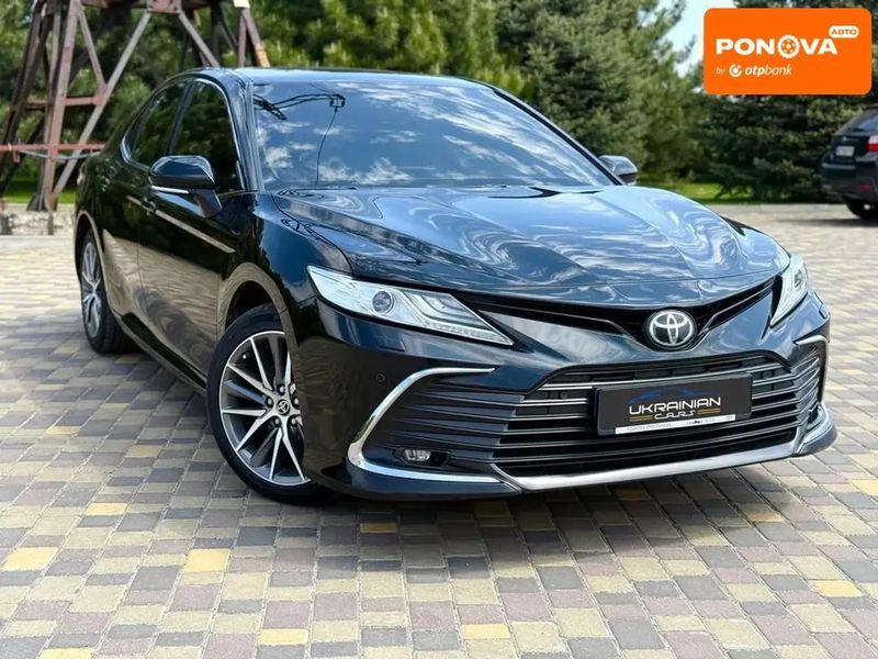 Toyota Camry, 2022 г., Бензин, 99 тыс. км, Седан, Чорный, Днепр (Днепропетровск) AT-10418074 фото