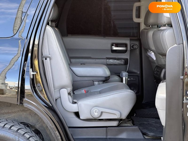 Toyota Sequoia, 2010, Газ пропан-бутан / Бензин, 5.66 л., 243 тис. км, Позашляховик / Кросовер, Чорний, Львів 31860 фото