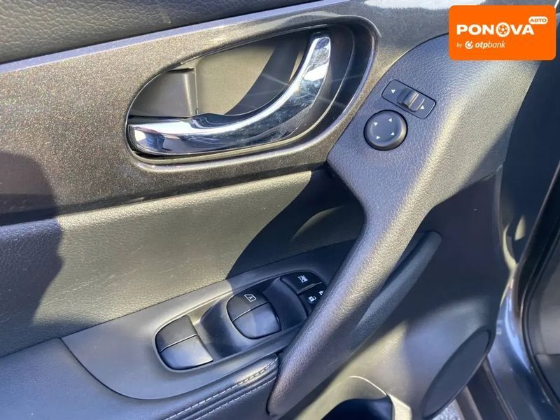 Nissan Rogue, 2017 р., Бензин, 138 тис. км, Позашляховик / Кросовер, Сірий, Львів AT-10400697 фото