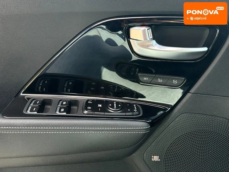Kia Niro, 2020 г., Електро, 97 тыс. км, Внедорожник / Кроссовер, Серый, Сопошин AT-10399938 фото