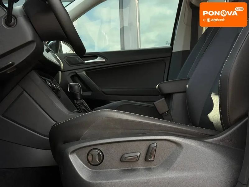 Volkswagen Tiguan, 2021 г., Бензин, 150 тыс. км, Внедорожник / Кроссовер, Чорный, Ровно AT-10417944 фото