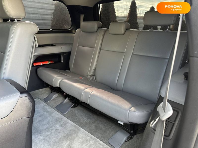 Toyota Sequoia, 2010, Газ пропан-бутан / Бензин, 5.66 л., 243 тис. км, Позашляховик / Кросовер, Чорний, Львів 31860 фото