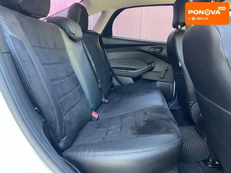 Ford Focus, 2015 р., Бензин, 169 тис. км, Седан, Білий, Миколаїв AT-10417758 фото