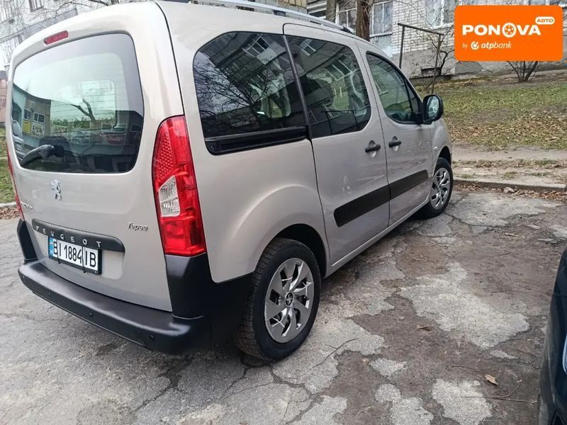 Peugeot Partner, 2011 г., Бензин, 191 тыс. км, Универсал, Бежевый, Світловодськ AT-10405531 фото