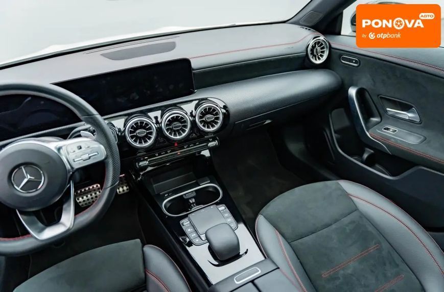 Mercedes-Benz CLA-Class, 2022 р., Бензин, 39 тис. км, Седан, Білий, Київ AT-10421589 фото