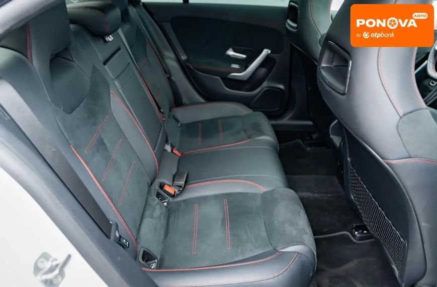 Mercedes-Benz CLA-Class, 2022 р., Бензин, 39 тис. км, Седан, Білий, Київ AT-10421589 фото