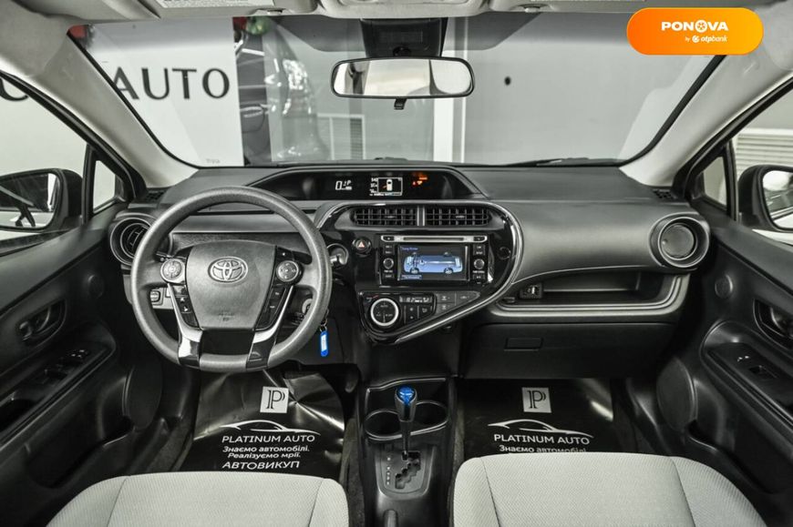 Toyota Prius C, 2017, Гибрид (HEV), 1.5 л., 105 тыс. км, Хетчбек, Белый, Одесса 17869 фото