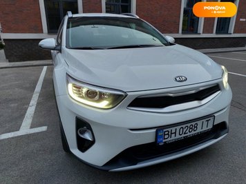 Kia Stonic, 2019, Бензин, 1.37 л., 52 тис. км, Позашляховик / Кросовер, Білий, Київ Cars-Pr-190559 фото