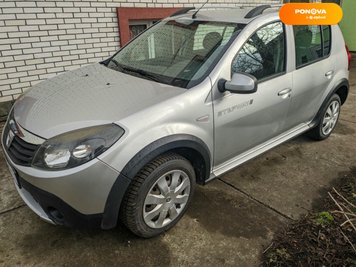 Dacia Sandero StepWay, 2011, Бензин, 1.6 л., 209 тис. км, Позашляховик / Кросовер, Сірий, Долина Cars-Pr-164979 фото