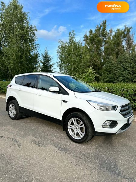 Ford Kuga, 2017, Бензин, 1.5 л., 116 тис. км, Позашляховик / Кросовер, Білий, Харків Cars-Pr-63003 фото