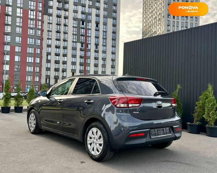 Kia Rio, 2017, Бензин, 1.25 л., 70 тис. км, Хетчбек, Сірий, Київ 103864 фото