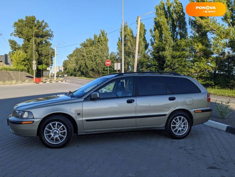 Volvo V40, 2001, Газ пропан-бутан / Бензин, 1.95 л., 235 тис. км, Універсал, Бежевий, Хмельницький Cars-Pr-65588 фото