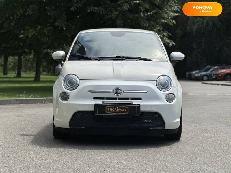 Fiat 500e, 2015, Електро, 118 тис. км, Хетчбек, Білий, Київ 108896 фото