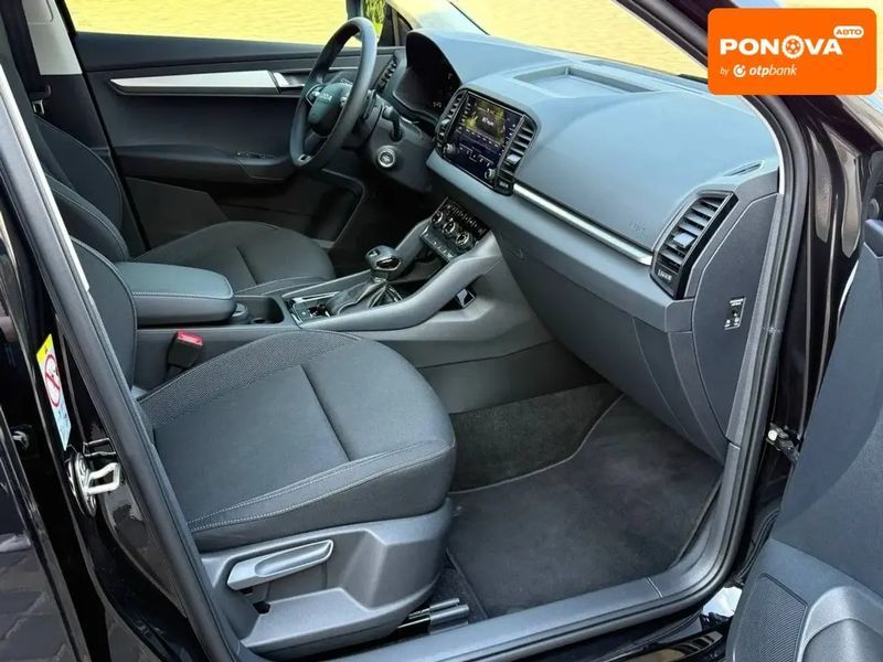 Skoda Karoq, 2026 р., Бензин, 1 тис. км, Позашляховик / Кросовер, Чорний, Дніпро (Дніпропетровськ) AT-10418075 фото