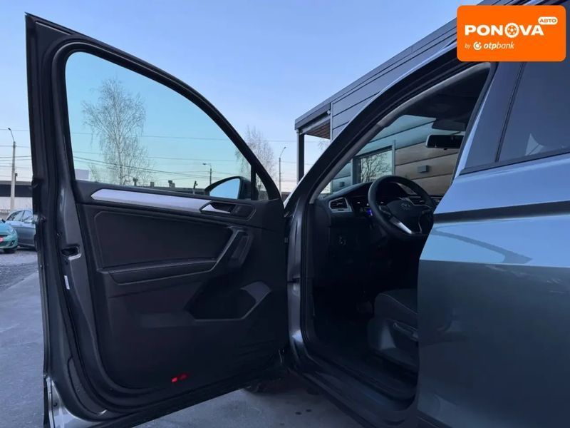Volkswagen Tiguan, 2021 р., Бензин, 109 тис. км, Позашляховик / Кросовер, Сірий, Рівне AT-10406464 фото