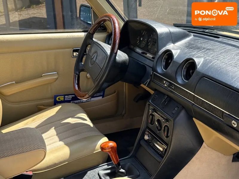 Mercedes-Benz E-Class, 1980 р., Бензин, 90 тис. км, Седан, Бежевий, Львів AT-10419262 фото