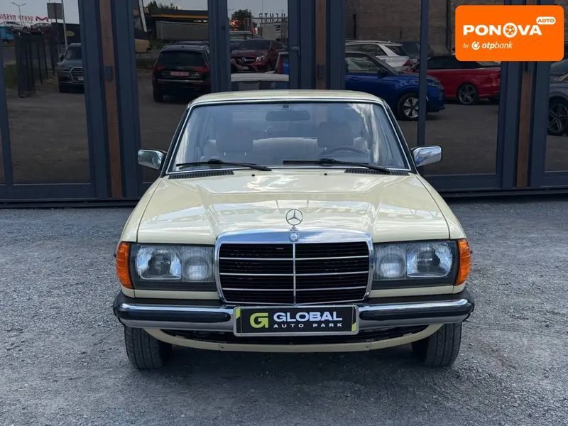 Mercedes-Benz E-Class, 1980 р., Бензин, 90 тис. км, Седан, Бежевий, Львів AT-10419262 фото