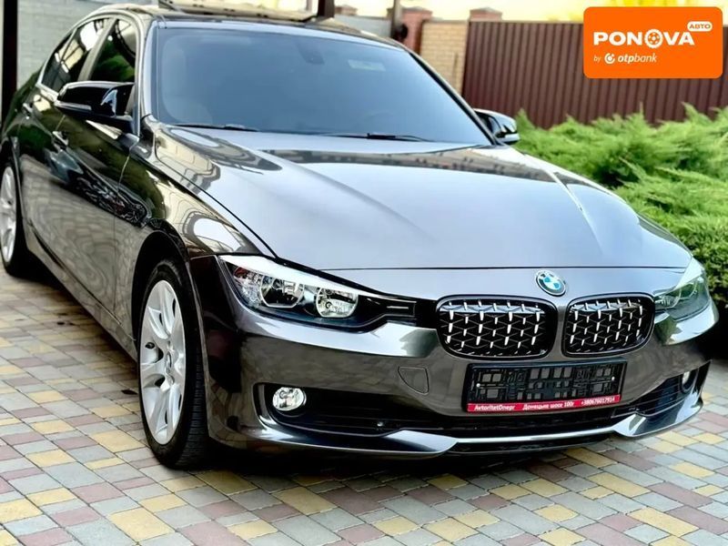 BMW 3 Series, 2015 р., Бензин, 101 тис. км, Седан, Сірий, Дніпро (Дніпропетровськ) AT-10401772 фото