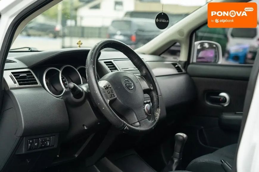 Nissan TIIDA, 2010 р., Бензин, 101 тис. км, Хетчбек, Білий, Чернівці AT-10415814 фото