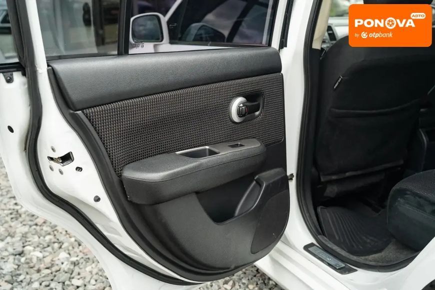 Nissan TIIDA, 2010 р., Бензин, 101 тис. км, Хетчбек, Білий, Чернівці AT-10415814 фото