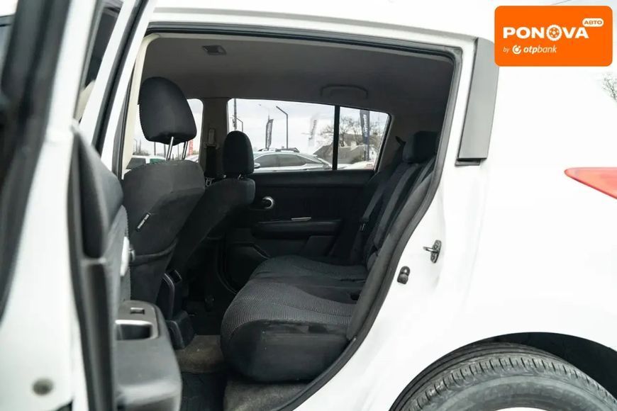 Nissan TIIDA, 2010 р., Бензин, 101 тис. км, Хетчбек, Білий, Чернівці AT-10415814 фото