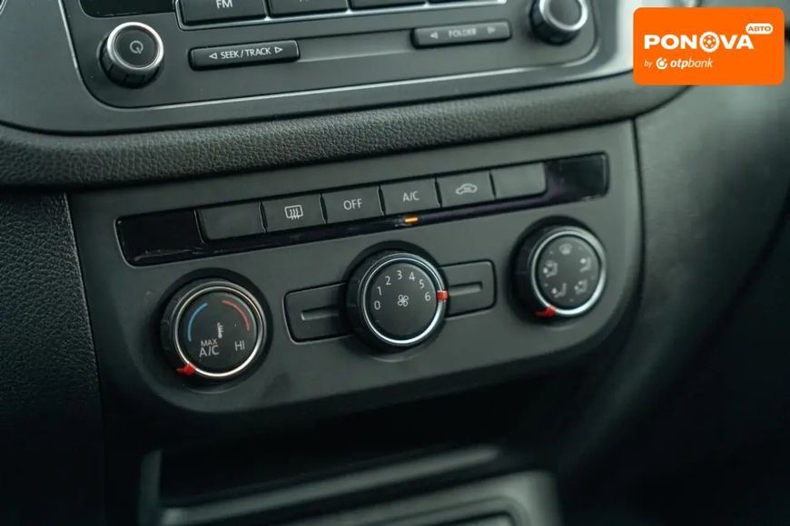 Volkswagen Tiguan, 2013 г., Бензин, 231 тыс. км, Внедорожник / Кроссовер, Белый, Черновцы AT-10413383 фото
