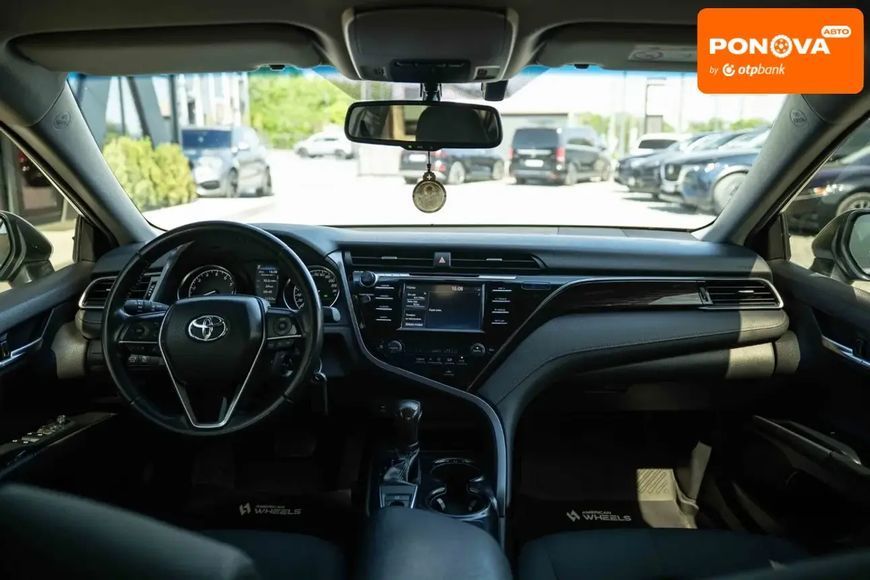 Toyota Camry, 2020 р., Бензин, 98 тис. км, Седан, Сірий, Чернівці AT-10418323 фото
