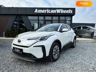Toyota C-HR EV, 2021, Електро, 30 тис. км, Позашляховик / Кросовер, Білий, Чернівці 32940 фото