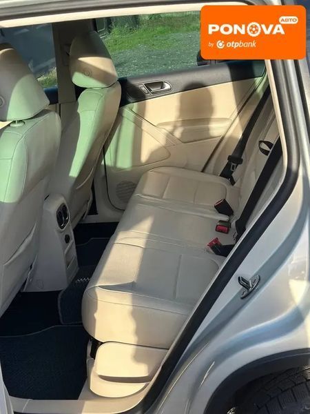 Volkswagen Tiguan, 2010 р., Бензин, 290 тис. км, Позашляховик / Кросовер, Сірий, Київ AT-10408744 фото