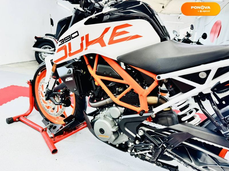 KTM 390 Duke, 2020, Бензин, 400 см³, 8 тыс. км, Спортбайк, Белый, Одесса moto-37633 фото