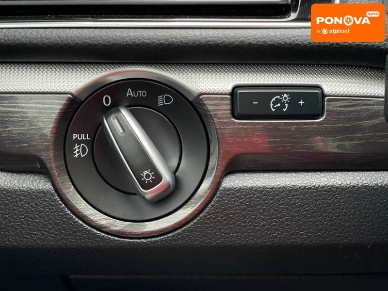 Volkswagen Passat, 2017 г., Бензин, 119 тыс. км, Седан, Белый, Кривой Рог AT-10405040 фото