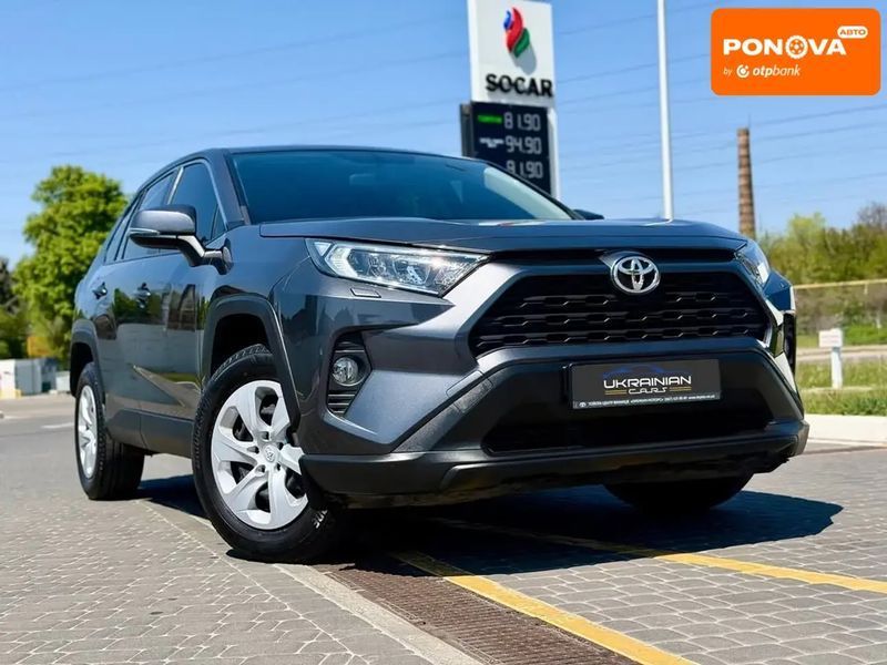 Toyota RAV4, 2019 г., Бензин, 37 тыс. км, Внедорожник / Кроссовер, Серый, Днепр (Днепропетровск) AT-10418076 фото