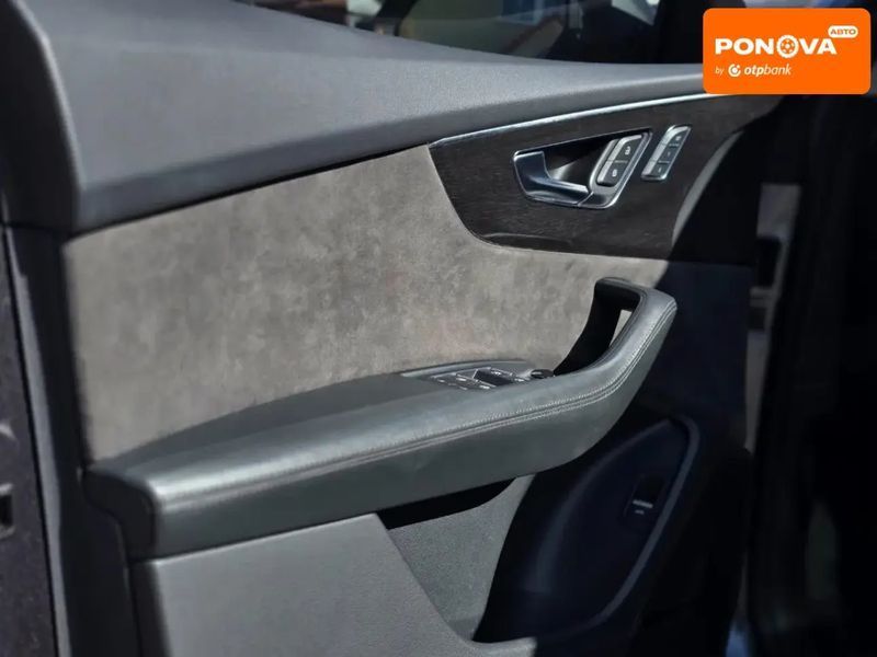 Audi Q8, 2019 г., Бензин, 133 тыс. км, Внедорожник / Кроссовер, Серый, Ровно AT-10406669 фото
