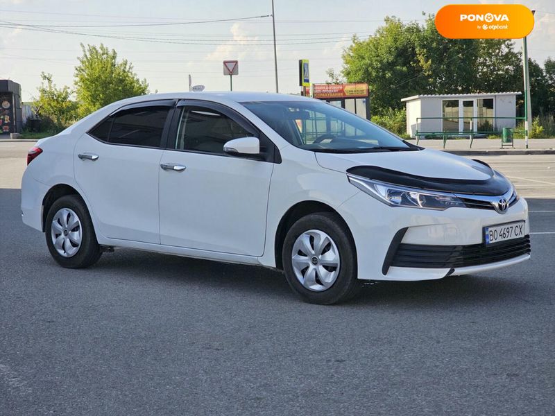 Toyota Corolla, 2018, Газ пропан-бутан / Бензин, 1.3 л., 57 тис. км, Седан, Білий, Тернопіль 107471 фото