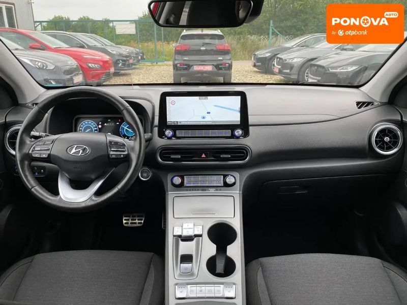Hyundai Kona, 2022 г., Електро, 111 тыс. км, Внедорожник / Кроссовер, Красный, Сопошин AT-10399959 фото