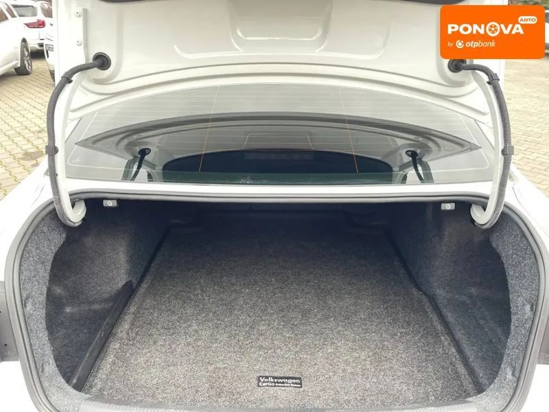 Volkswagen Passat, 2017 г., Бензин, 119 тыс. км, Седан, Белый, Кривой Рог AT-10405040 фото