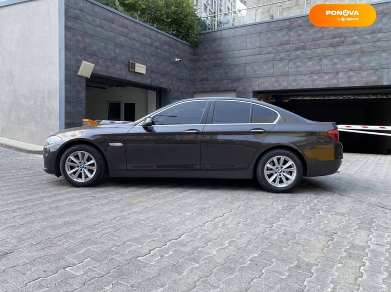 BMW 5 Series, 2015, Бензин, 2 л., 230 тис. км, Седан, Коричневий, Київ 110150 фото