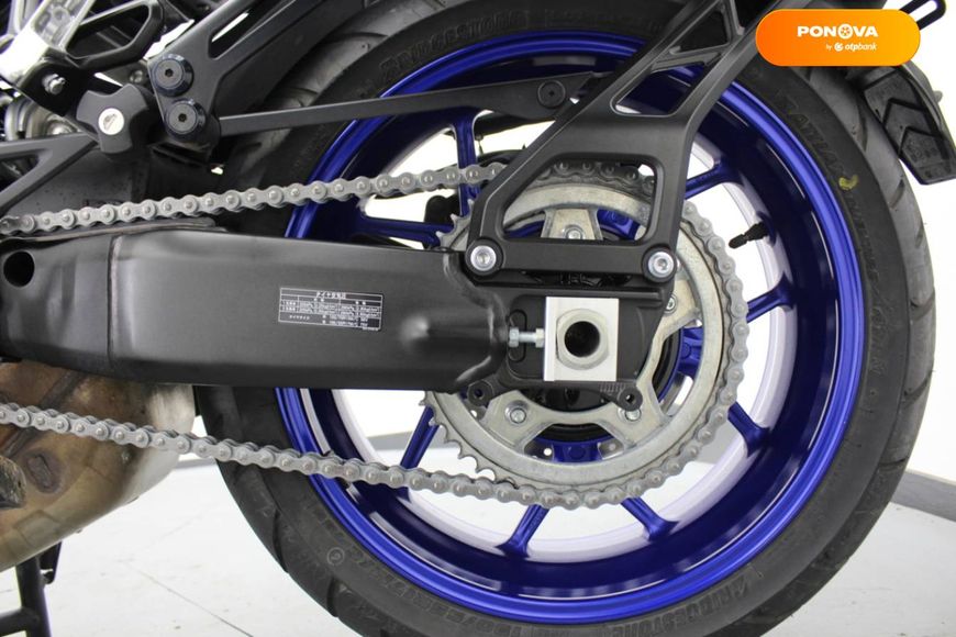 Yamaha Niken, 2018, Бензин, 32 тис. км, Мотоцикл Без обтікачів (Naked bike), Сірий, Гнівань moto-51992 фото