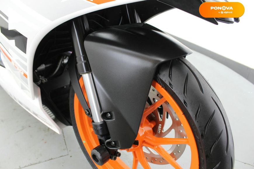 KTM RC 390, 2016, Бензин, 390 см³, 4 тис. км, Спортбайк, Білий, Гнівань moto-193494 фото