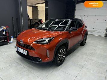 Toyota Yaris Cross, 2023, Гібрид (HEV), 1.49 л., 12 тис. км, Позашляховик / Кросовер, Помаранчевий, Кременчук Cars-Pr-249485 фото