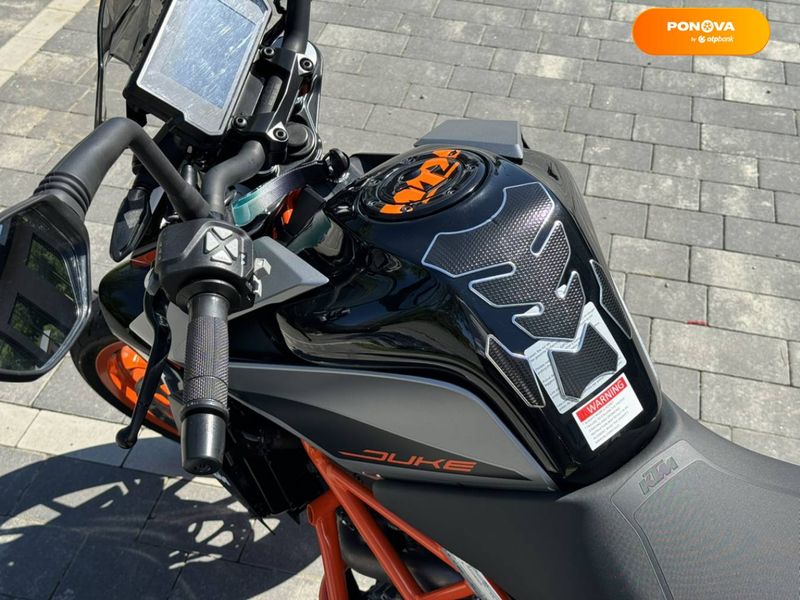 KTM 390 Duke, 2021, Бензин, 370 см³, 4 тыс. км, Мотоцикл Без обтікачів (Naked bike), Серый, Ужгород moto-45322 фото
