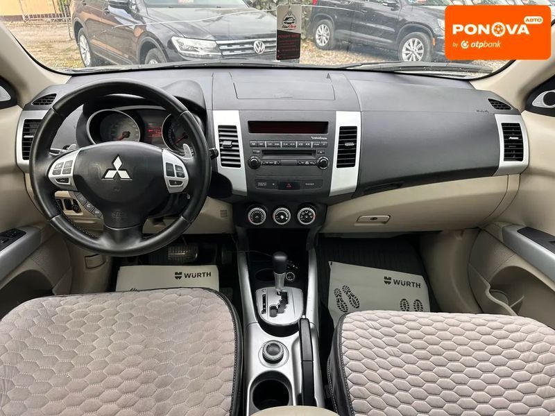 Mitsubishi Outlander, 2008 р., Газ пропан-бутан / Бензин, 267 тис. км, Позашляховик / Кросовер, Бежевий, Сміла AT-10427628 фото